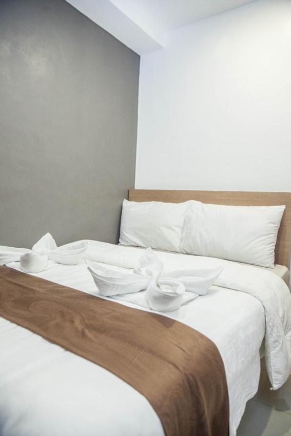 Melbourne Suites 마카티 외부 사진